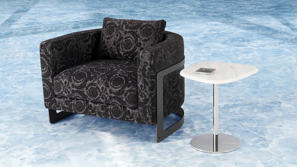 METAL armchair.